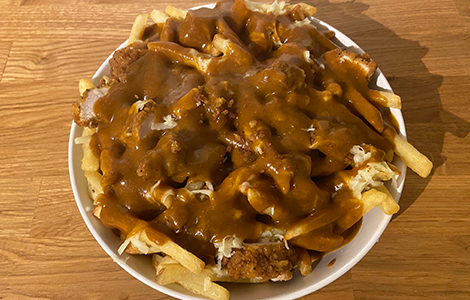 Chips & Cheese, Curry